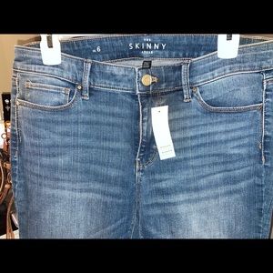 Brand new, skinny jeans